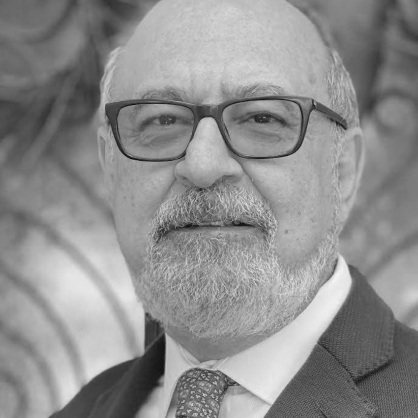 Dr. Carlos Gadia, neurologista pediátrico