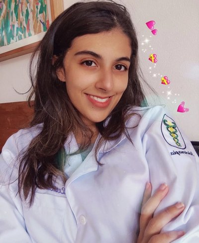 Letícia de Sousa Pinheiro